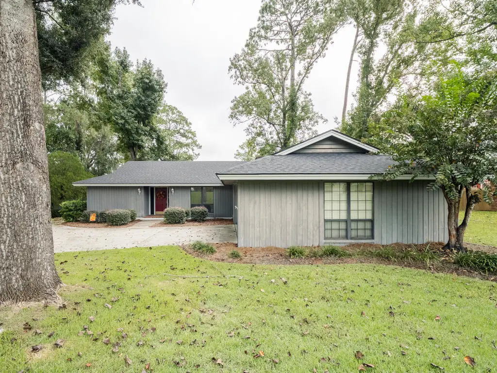 2121 Gornto Road, Valdosta, GA 31602 - #1