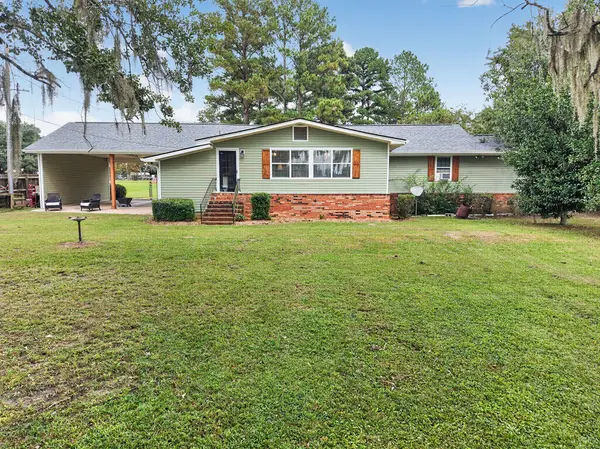35 Woody Dr, Hahira, GA 31632