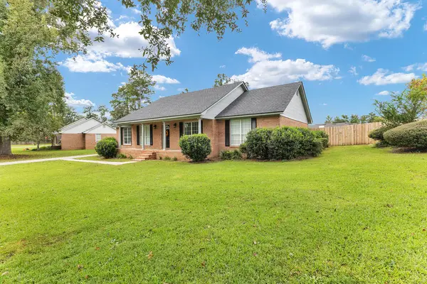 3915 Sweetwater Drive, Valdosta, GA 31602