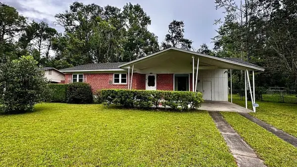 1507 Vallotton Dr., Valdosta, GA 31601