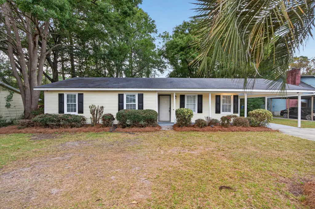 1305 Sussex Drive, Tifton, GA 31794 - #1
