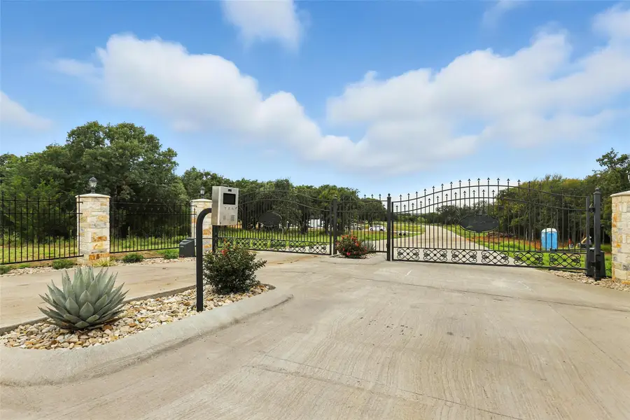 1625 Private Access 60200, Burleson, TX 76028 - Image #3