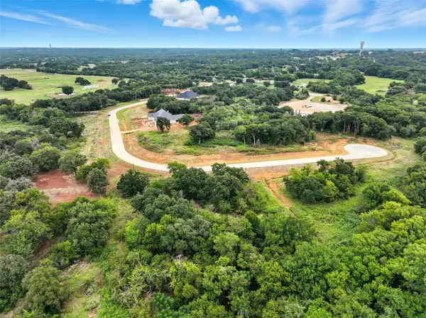 1617 Private Access 60200, Burleson, TX 76028