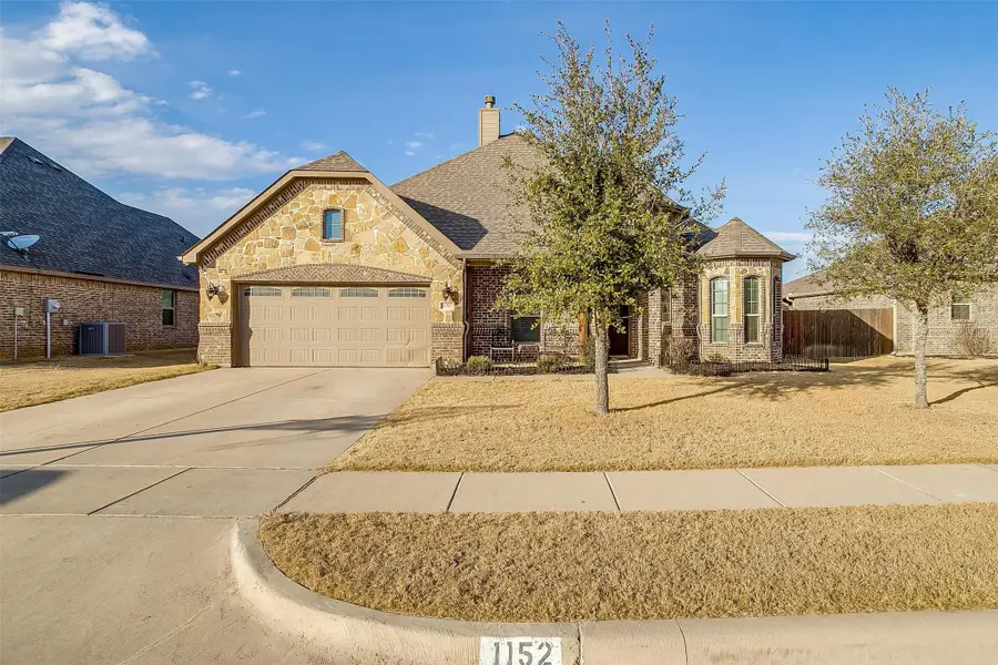 1152 Blue Sky Lane, Burleson Joshua, TX 76058 - Image #2