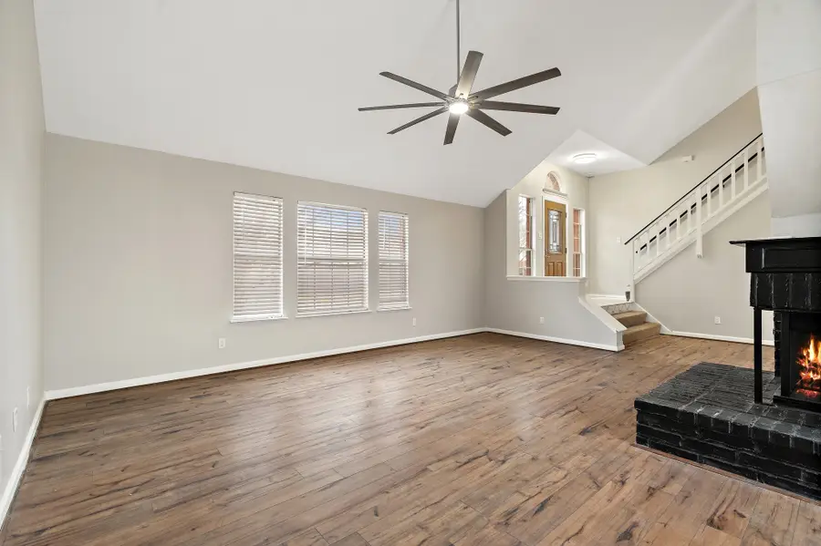 8105 Trail Lake Drive, Rowlett, TX 75088 - Image #3