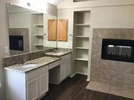 1934 Pin Oak Lane, Lancaster, TX 75146 - #3