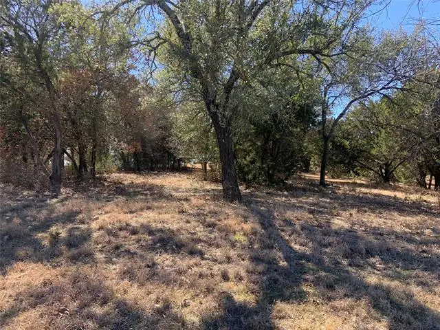 6117 N Aberdeen Drive, Cleburne, TX 76033 - Image #2