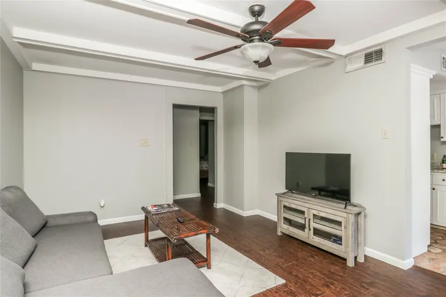 5837 Copperwood Lane #2133, Dallas, TX 75248 - Image #3