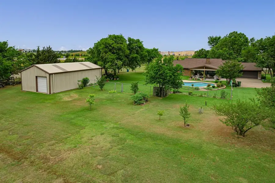 108 Carlin Road, Mansfield, TX 76063 - Image #2