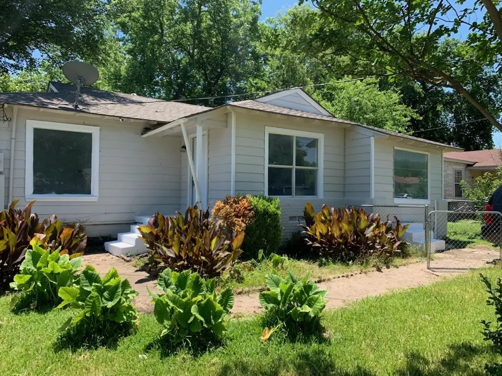 2410 E Overton Road, Dallas, TX 75216 - Image #1