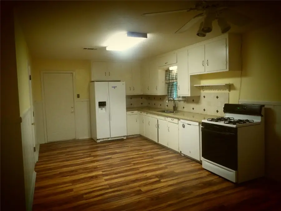 872 June Drive, White Settlement, TX 76108 - Image #3