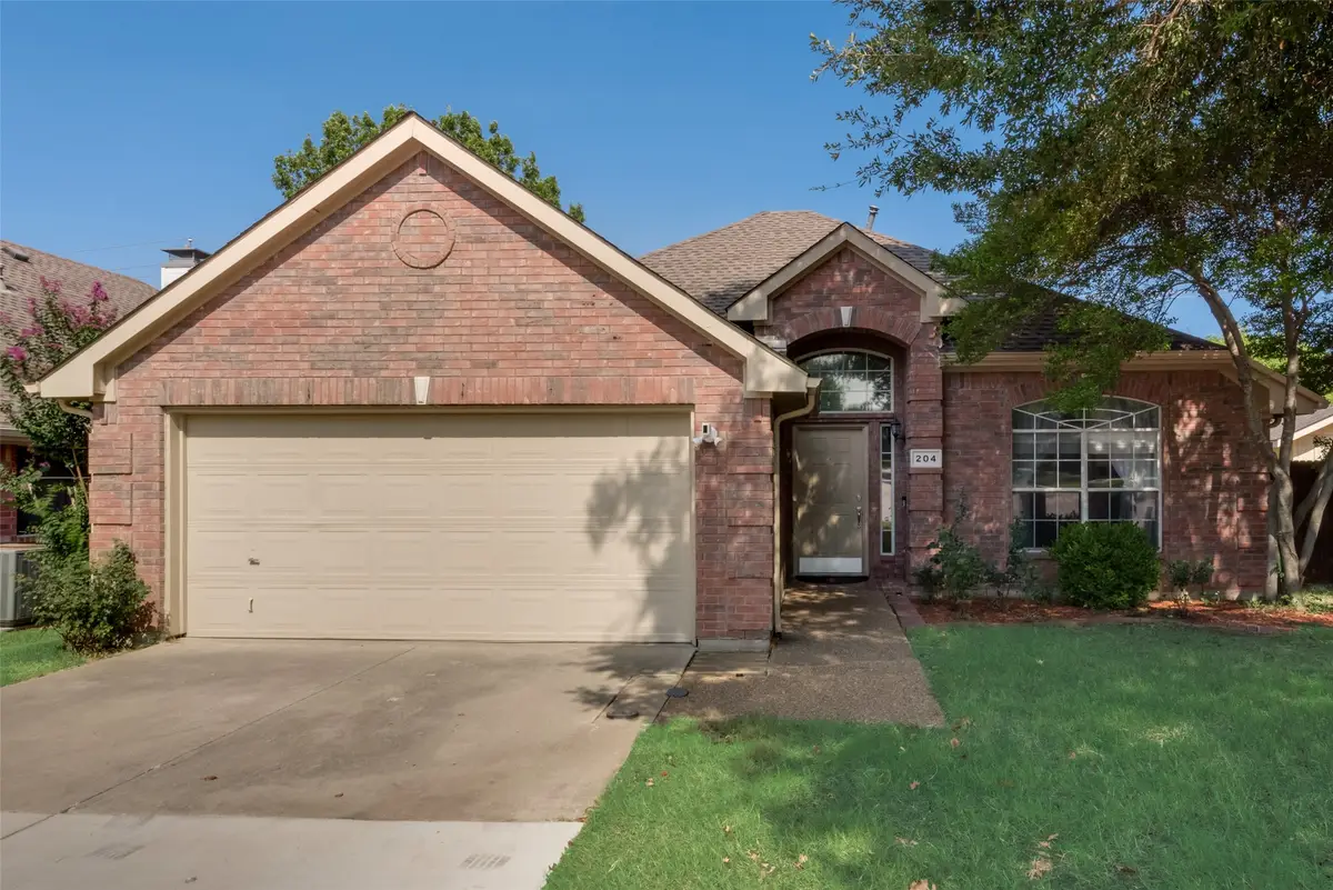 204 Fox Wood Drive, McKinney, TX 75071 - Image #1