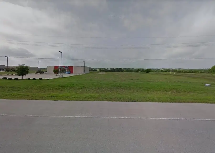 1815 W Audie Murphy Parkway, Farmersville, TX 75442 - Image #2