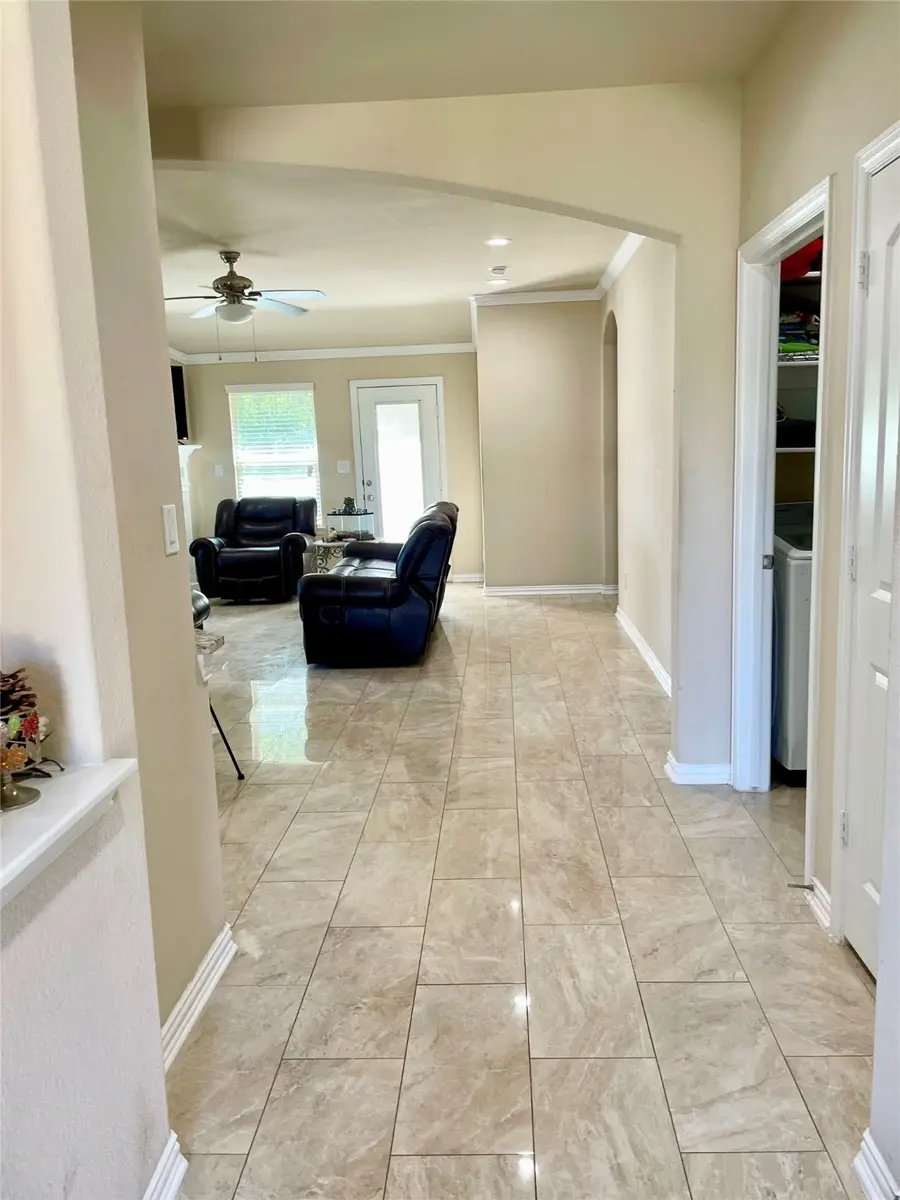 1203 Bronner Drive, Princeton, TX 75407 - Image #3