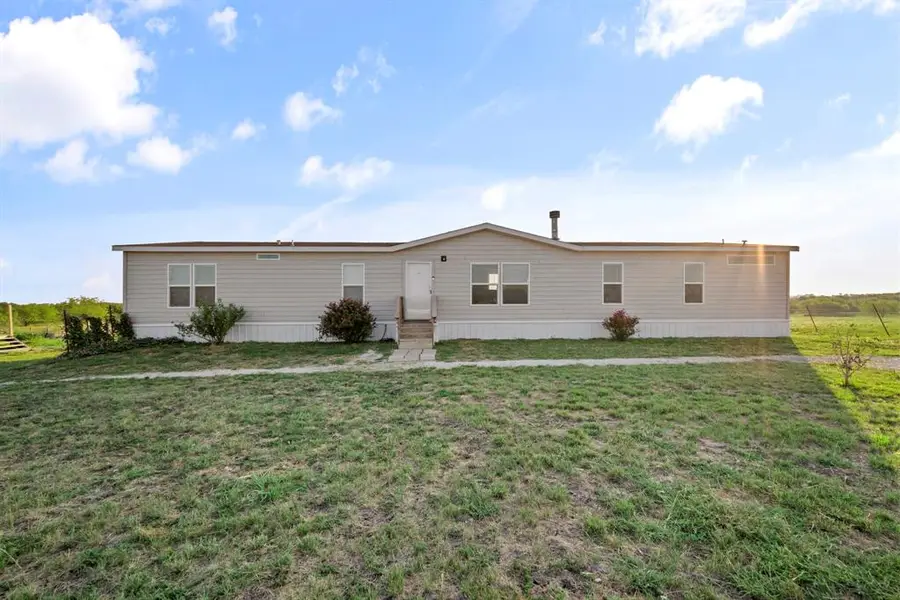 10026 County Road 4350, Frost, TX 76641 - Image #2