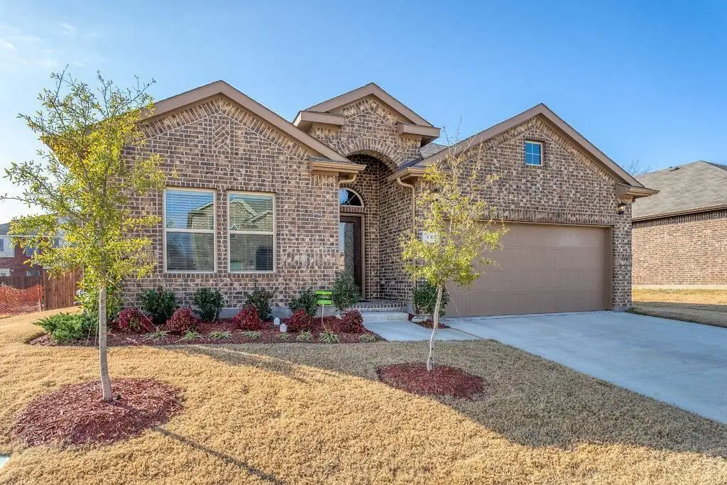 741 Redding Drive, Saginaw, TX 76131 - Image #1