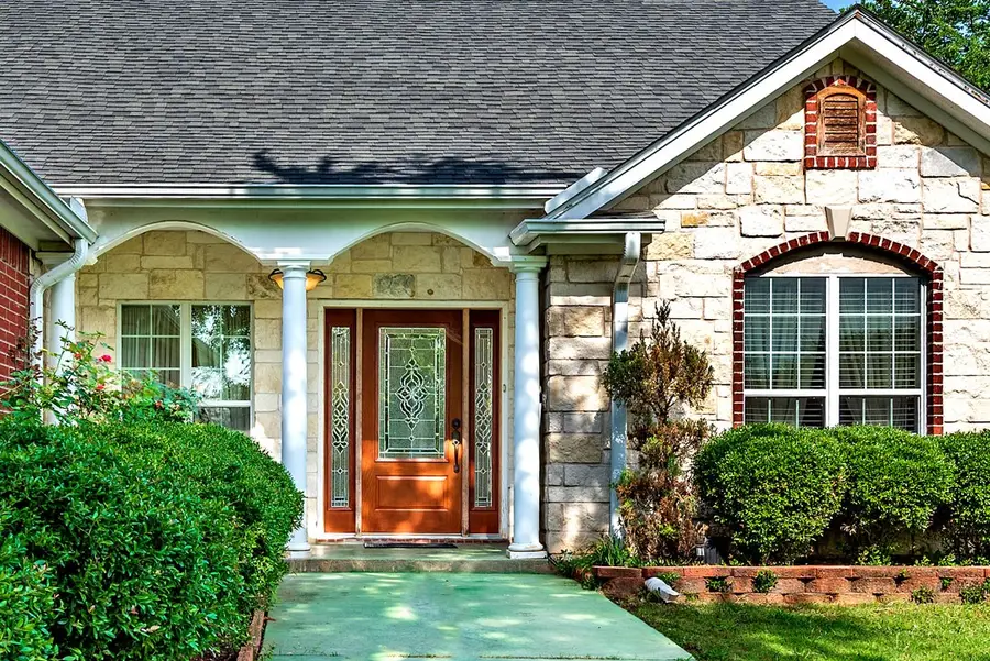 118 Walnut Avenue, Colbert, OK 74733 - Image #2