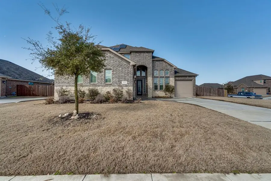717 Whippoorwill Drive, Midlothian, TX 76065 - Image #2