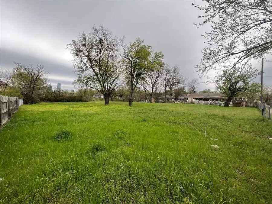 3352 Topeka Avenue, Dallas, TX 75212 - Image #2