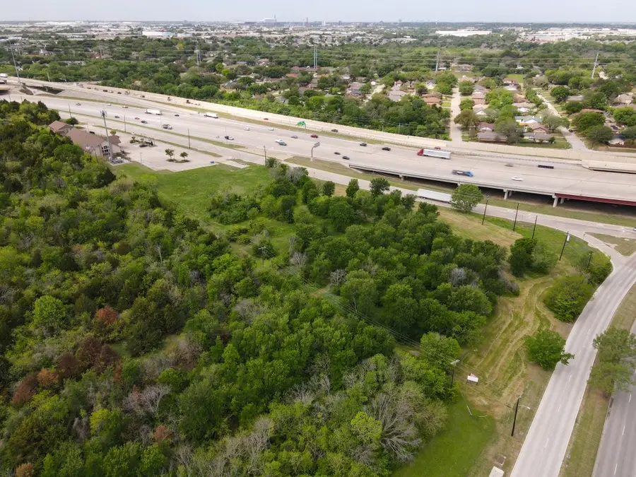 2200 N Carrier Parkway, Grand Prairie, TX 75050 - Image #3