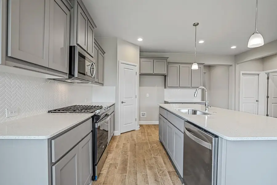 11045 Temple Gardens Trail, Fort Worth, TX 76052 - Image #3