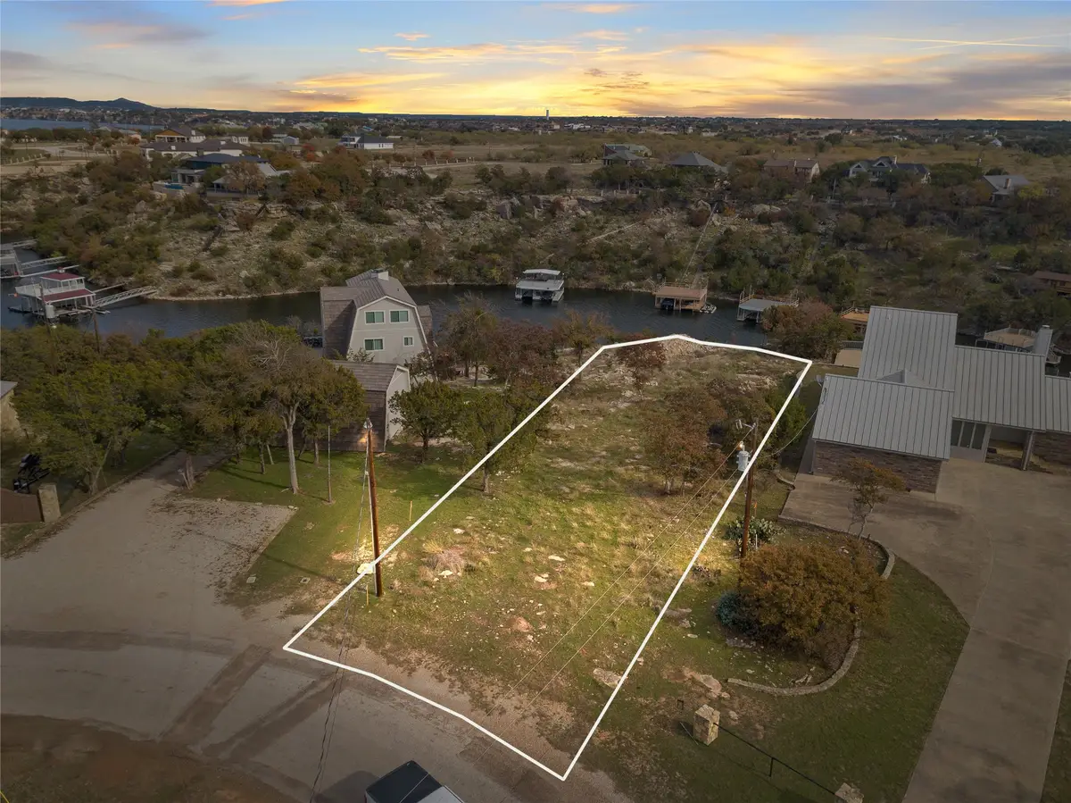 1040 Bluff Creek Point, Strawn Gordon, TX 76475 - Image #1