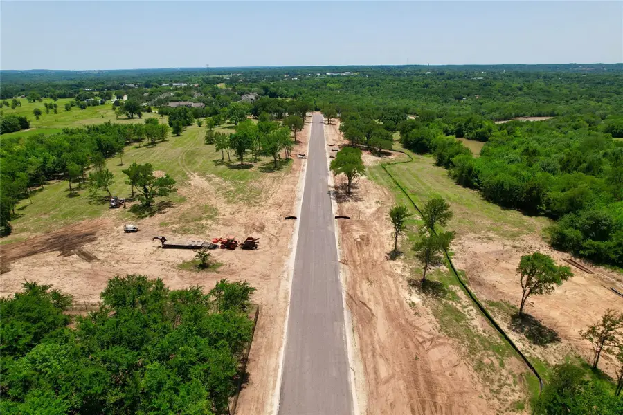 33 Crescent Drive, Pottsboro, TX 75076 - Image #3