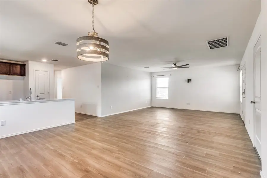 2802 Highgarden Trail, Crandall, TX 75114 - Image #2