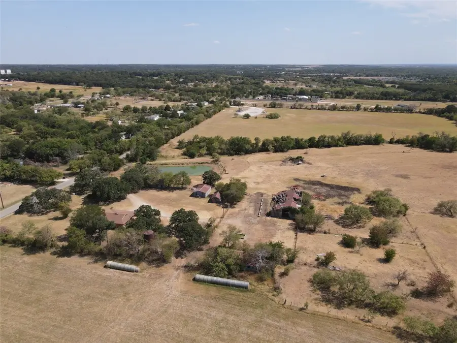 1513 County Road 801b, Cleburne, TX 76031 - Image #3