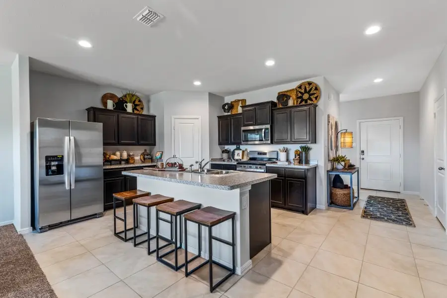 621 Sand Point Drive, Fort Worth, TX 76131 - Image #2