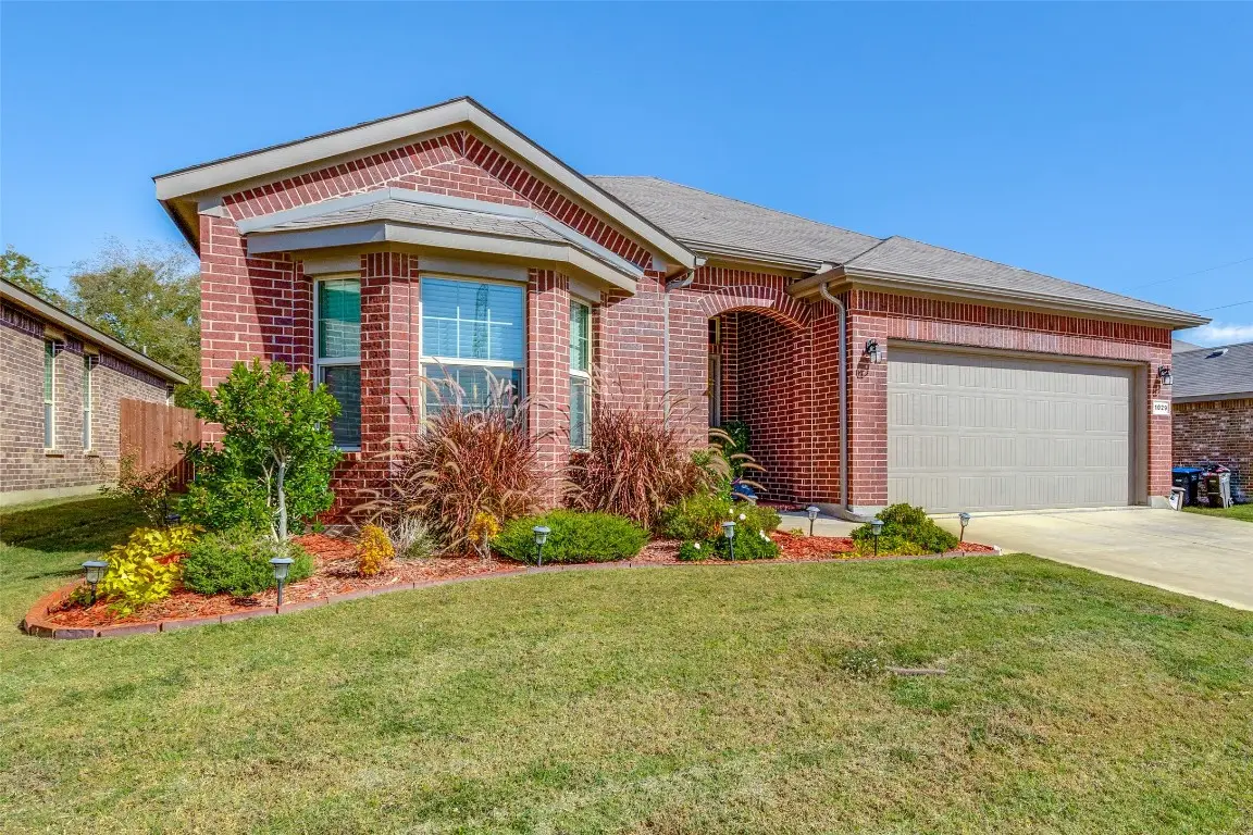 1029 Nicole Way, Fort Worth, TX 76028 - #1