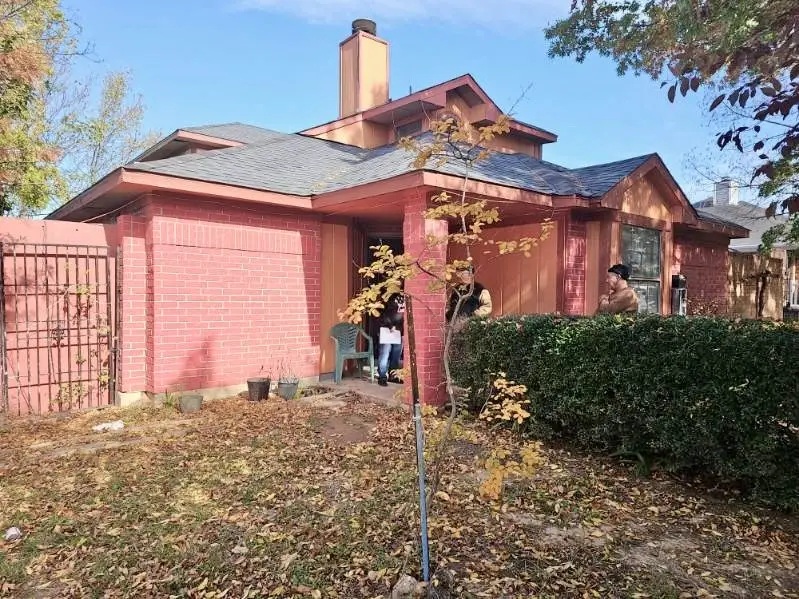 10203 Oak Branch Lane, Dallas, TX 75227 - Image #2