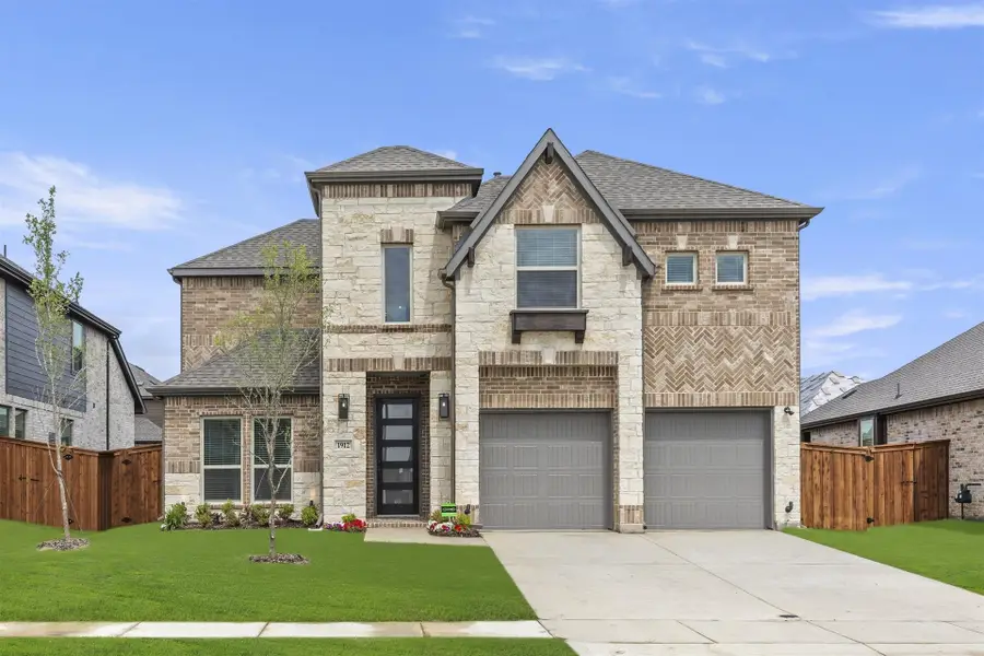 1912 Huron Drive, Forney, TX 75126 - Image #2