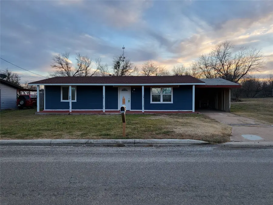 623 W Mesquite Street, Jacksboro, TX 76458 - Image #3