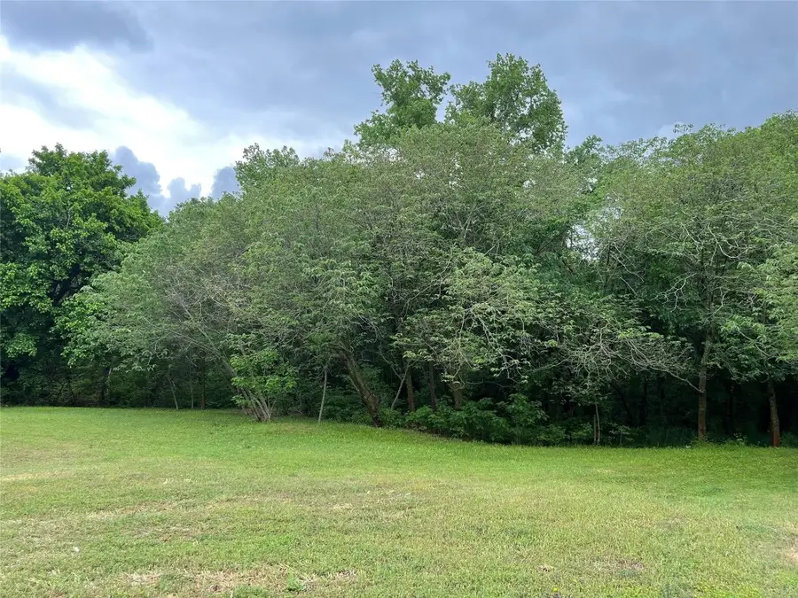 1326 W Crawford Street, Denison, TX 75020 - Image #2