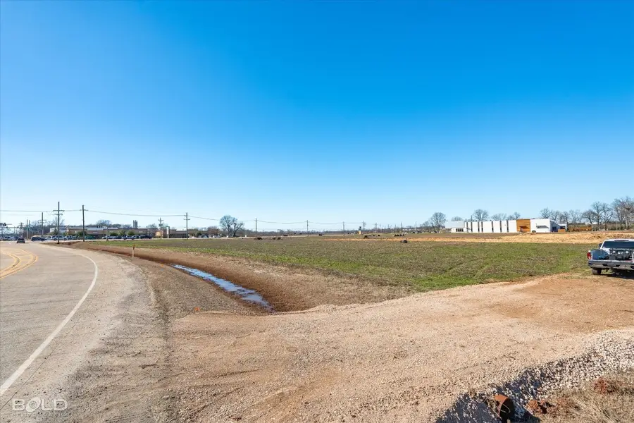 1756 Swan Lake Road, Bossier City, LA 71111 - Image #2