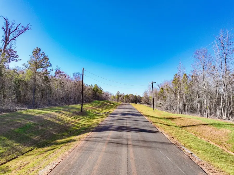 16967 Ridgeline Loop, Winona, TX 75792 - Image #2