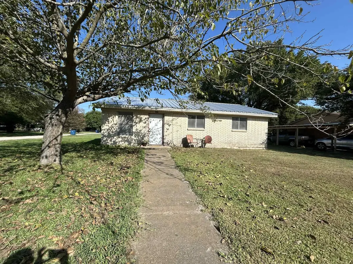 207 Jester Street, Coolidge, TX 76635 - Image #1