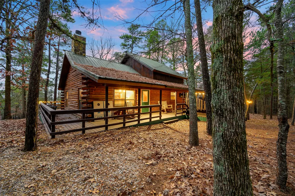 155 Split Shot Circle, Broken Bow, OK 74728 - Image #1