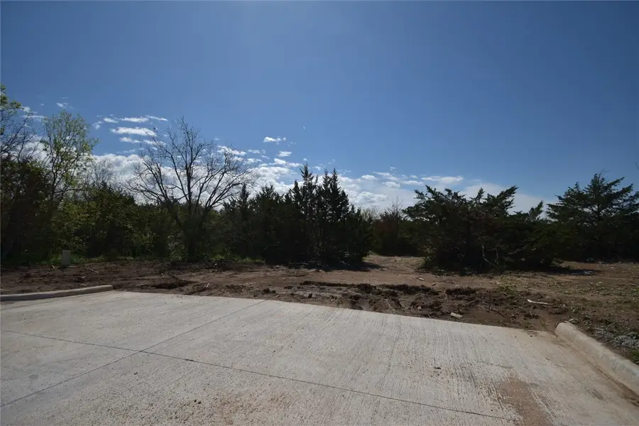 640 W Kilpatrick Street, Cleburne, TX 76033 - Image #2