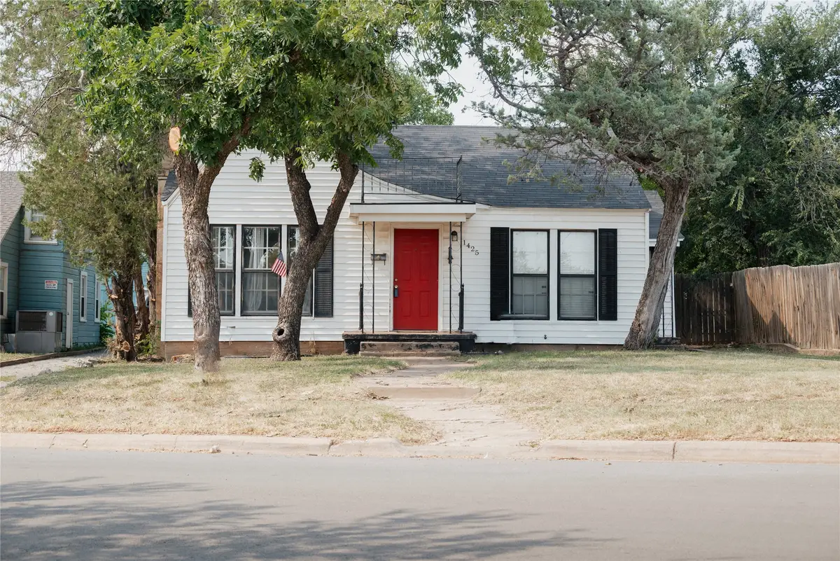 1425 Cedar Crest Drive, Abilene, TX 79601 - Image #1