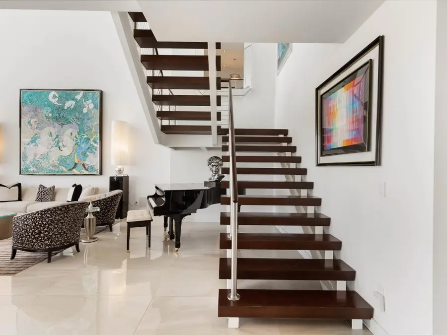 2900 Mckinnon Street #2802, Dallas, TX 75201 - Image #3