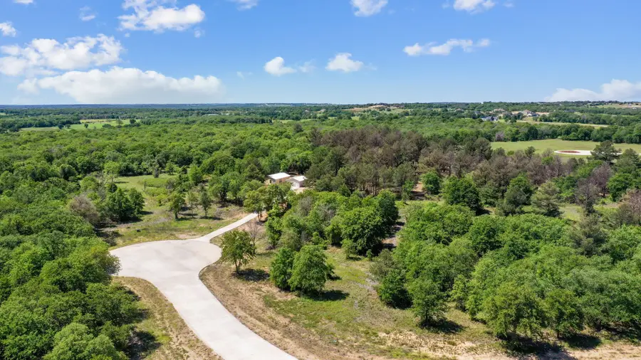 7008 Pinecone Court, Poolville, TX 76487 - Image #3