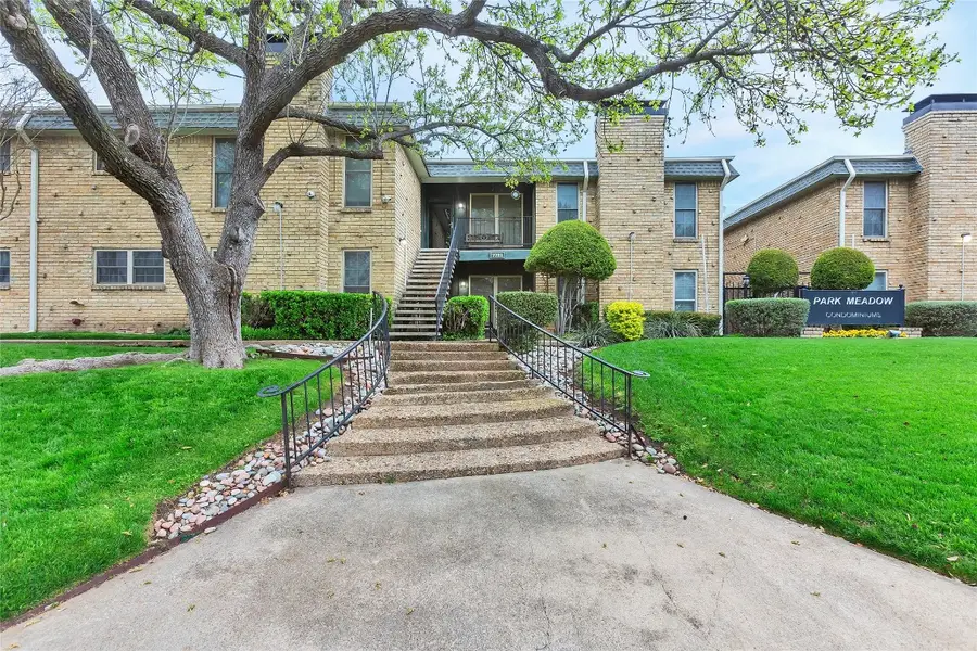 7721 Meadow Park Drive #102, Dallas, TX 75230 - Image #2