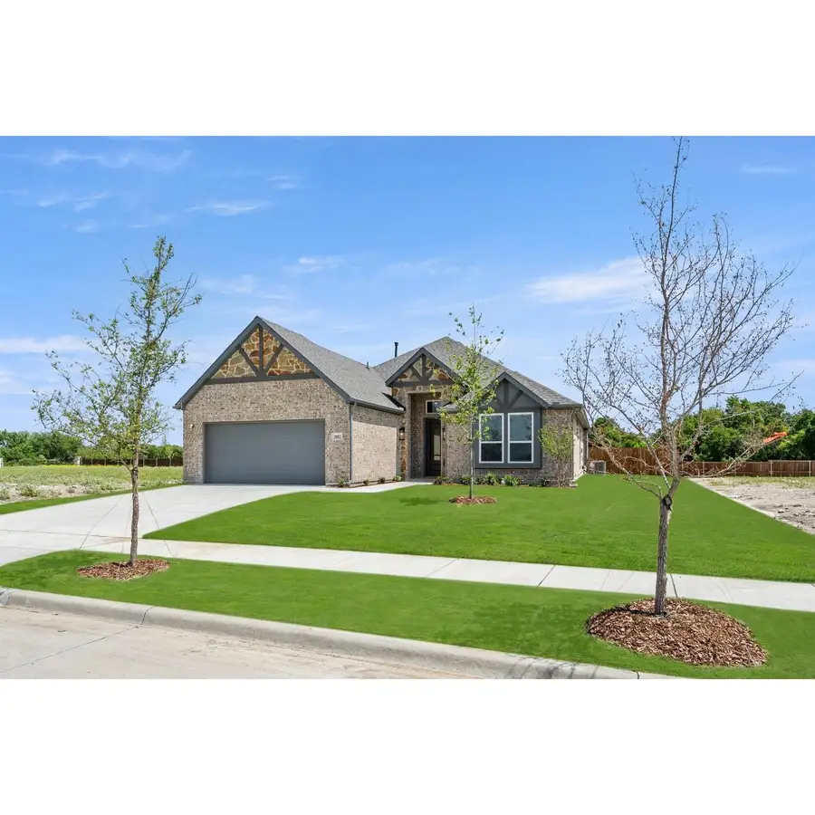 1882 Silver Birch Road, Waxahachie, TX 75165 - Image #3