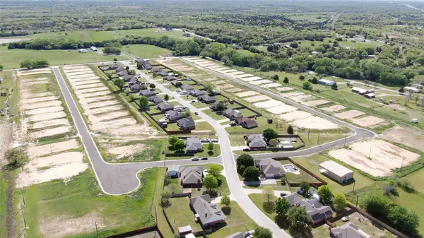 Lot 13 Blk 3 Sienna Drive, Alvord, TX 76225