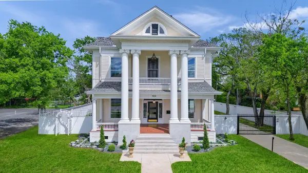 511 S Travis Street, Sherman, TX 75090