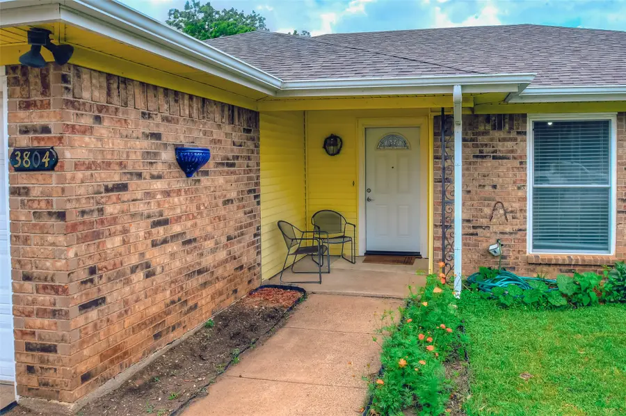 3804 Memphis Lane, Fort Worth, TX 76133 - Image #3