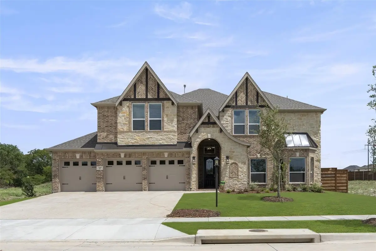2105 Acorn Creek Circle, Mesquite, TX 75181 - Image #1