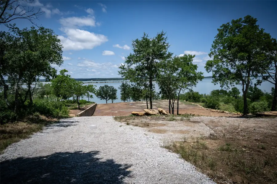 240 Lake House Drive, Bridgeport, TX 76426 - Image #2